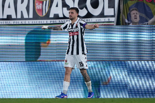 Ascoli-Carpi 3-0: Picchio in palla, altra vittoria e secondo posto momentaneo